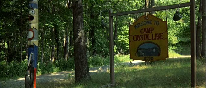 Camp Crystal Lake : The Ultimate Friday the 13th Archive