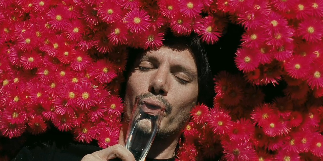 'Crazy Eyes' Trailer Lukas Haas is a Poor Little Rich Boy /Film