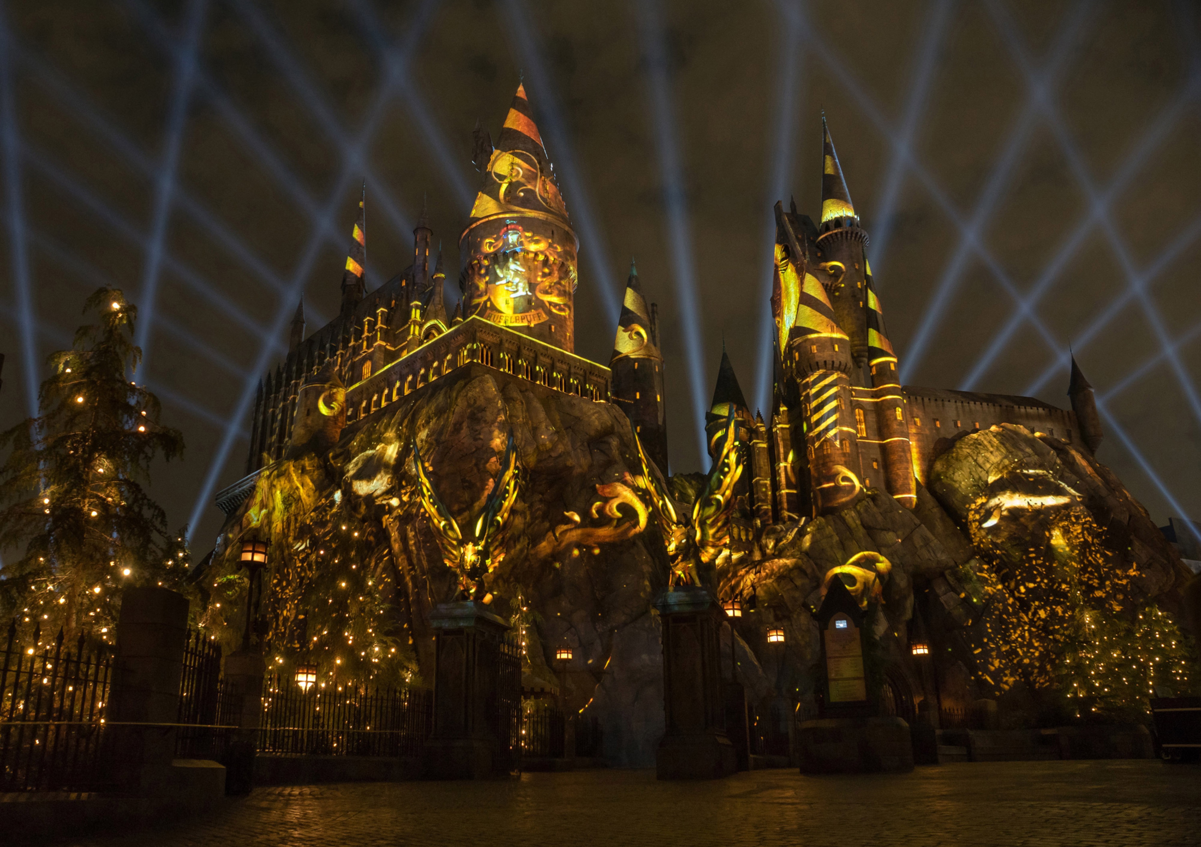 Nighttime Lights at Hogwarts Castle Coming to USH