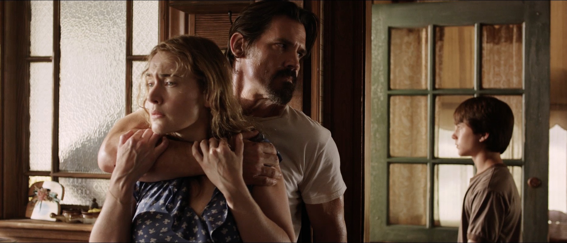 Exclusive Jason Reitman's Online Trailer for 'Labor Day' [Updated With