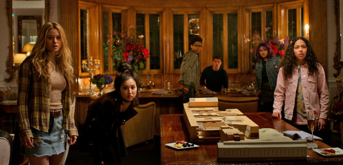 runaways first look