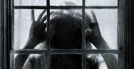 the uninvited poster top