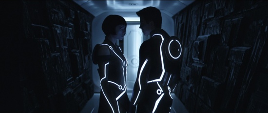 tron_legacy_still_1_cropped tron_legacy_still_1_cropped