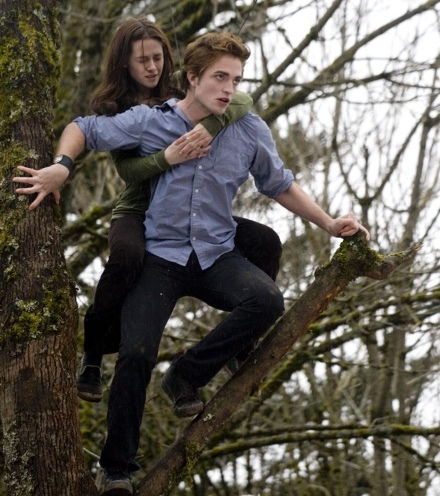 http://www.slashfilm.com/wp/wp-content/images/twilight-backlot-21.jpg