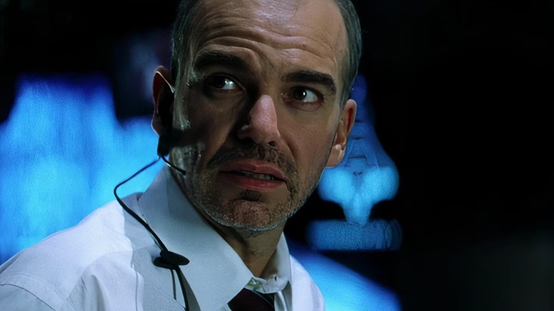 Dan Truman (Billy Bob Thornton) stands in mission control in Armageddon
