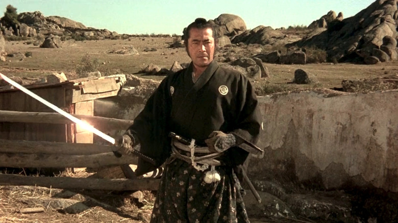 Toshirō Mifune as Kuroda Jubei, weilding a sword in Red Sun.