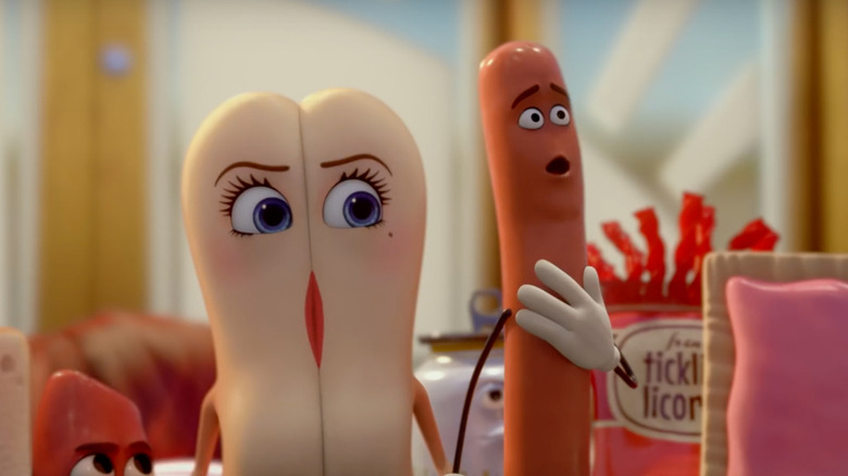 Brenda the bun and Frank the hot dog look around the grocery store in Sausage Party
