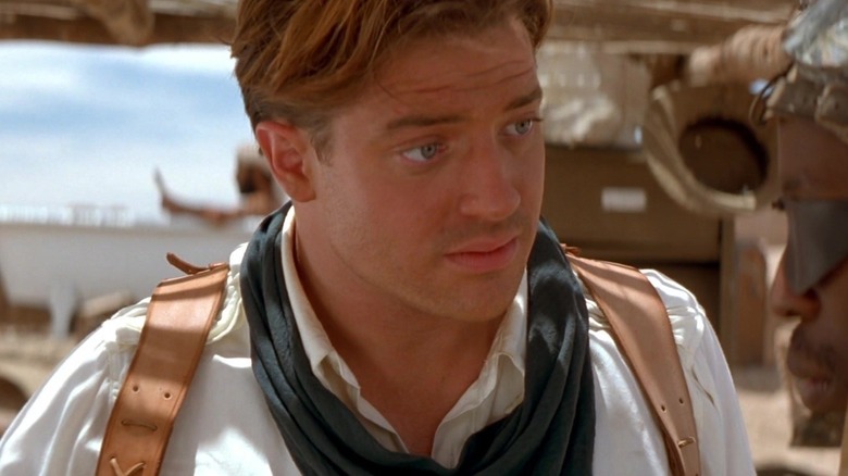Brendan Fraser as Rick O'Connell speaking to Izzy Buttons in The Mummy Returns