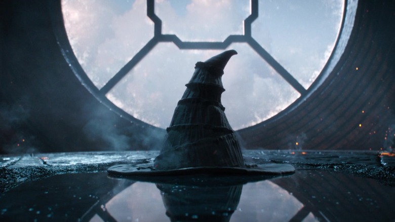 Witch's hat in Wicked