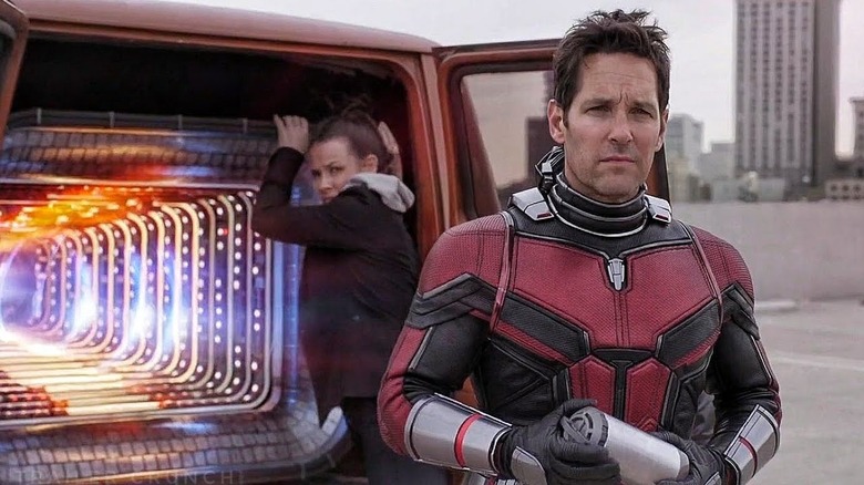 Hope Van Dyne (Evangeline Lilly) and Scott Lang (Paul Rudd) stand in front of a portal to the Quantum Realm in Ant-Man and the Wasp