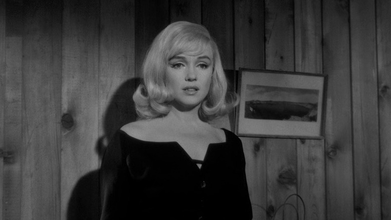 Roslyn (Marilyn Monroe) talking in The Misfits