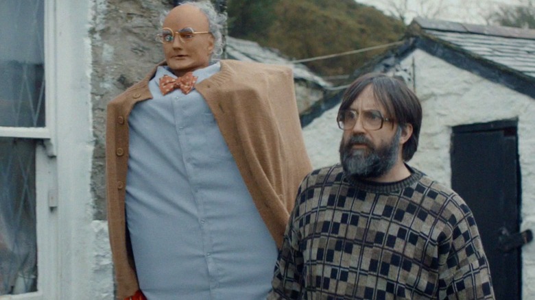 David Earl and Chris Hayward as Brian and Charles walking together in the movie Brian and Charles