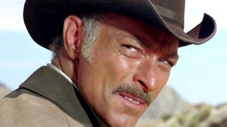 Frank Talby (Lee Van Cleef) glares looking over his shoulder in Day of Anger