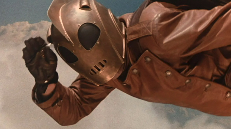 Cliff Secord (Billy Campbell) flies as The Rocketeer