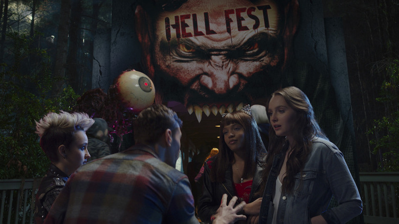 Four teens arrive at a scary theme park