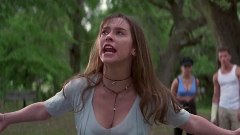 Jennifer Love Hewitt yelling