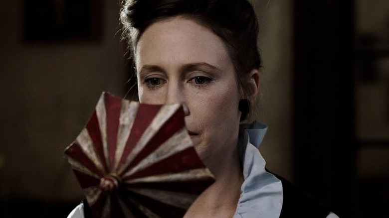 Vera Farmiga in the museum