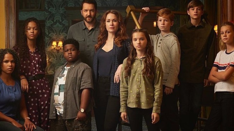 Main Cast - Secrets of Sulphur Springs