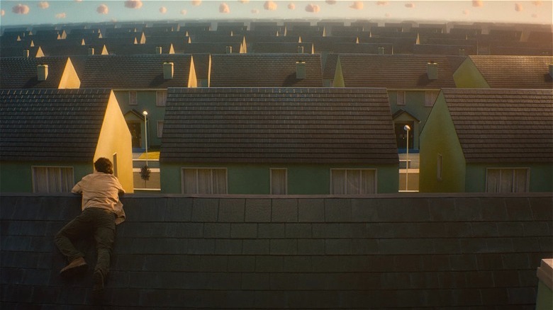 Jesse Eisenberg roof "Vivarium"