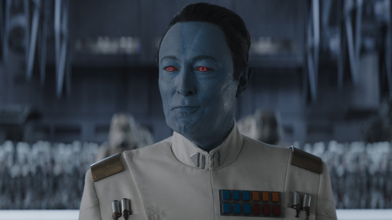 Grand Admiral Thrawn stands in front of troops in Ahsoka