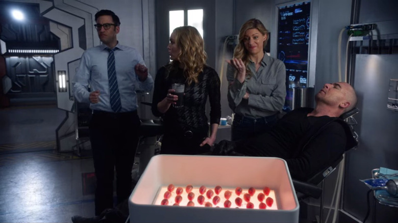 Mick Rory in recovery after laying his eggs in "Legends of Tomorrow" episode "Silence of Sonograms"
