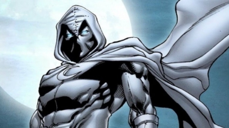 The hero Moon Knight in front of Moon