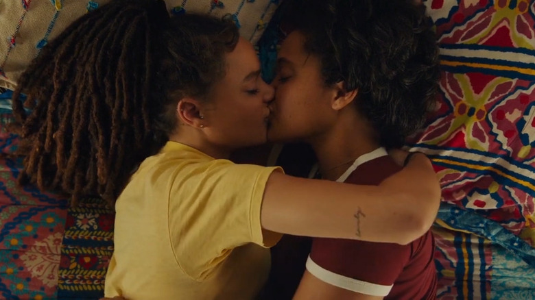 Sam and Rose kiss in bed in Hearts Beat Loud