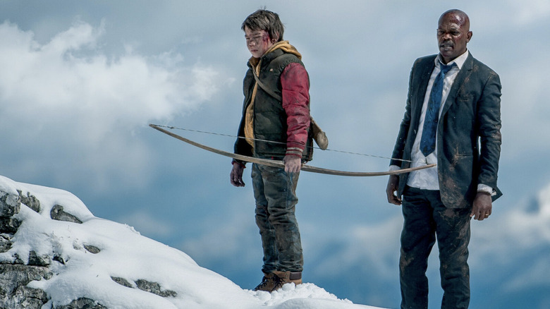 Onni Tommila as Oskari and Samuel L. Jackson as William Alan Moore escaping terrorists in Big Game