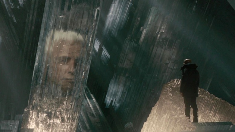 Marlon Brando's Jor-El speaking to Kevin Spacey's Lex Luthor in Superman Returns