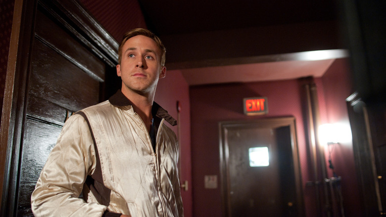 Ryan Goslings Stands Hallway