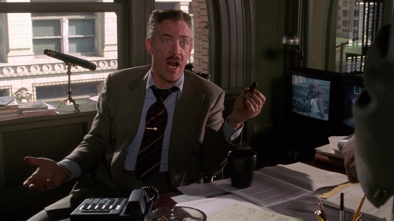 J. K. Simmons' J. Jonah Jameson gesturing in Spider-Man (2002)