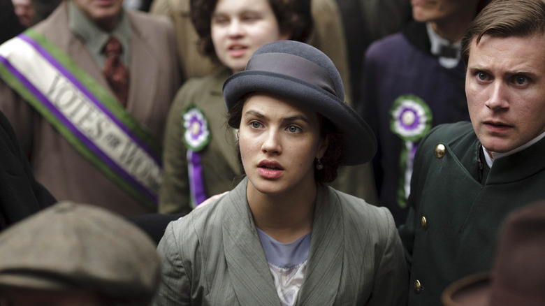 Sybil Crawley (Jessica Brown Findlay) stands next to Tom Branson (Allen Leech) at an election rally in Downton Abbey