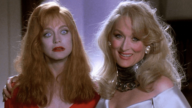 Goldie Hawn and Meryl Streep as Helen Sharp and Madeline Ashton looking deadly in Death Becomes Her