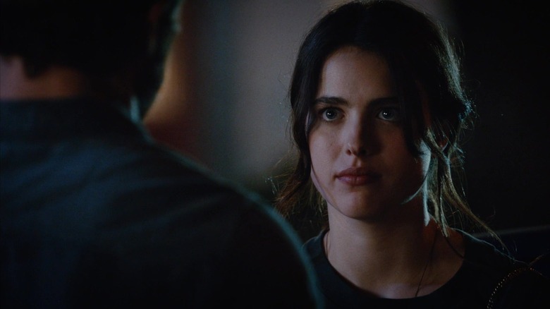 Margaret Qualley as Jill looking upset in The Leftovers