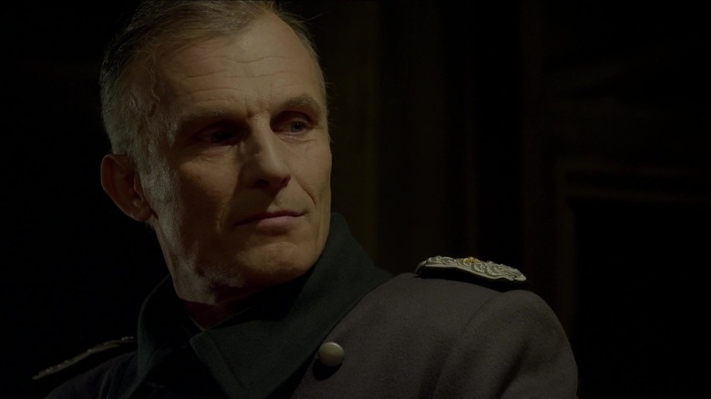 Richard Sammel as Thomas Eichorst wearing a uniform in The Strain