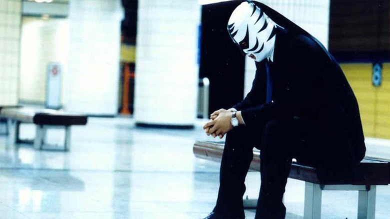 Dae-ho (Song Kang-ho) sits in solitude in The Foul King