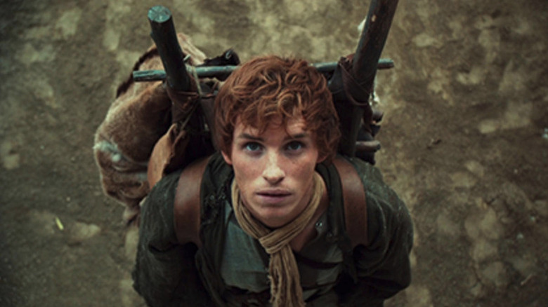 Jack (Eddie Redmayne) looking up in the sky in Pillars of the Earth