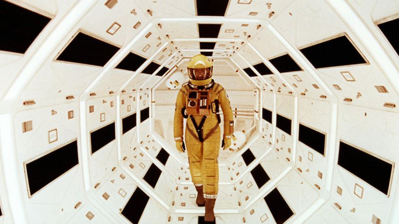 2001: A Space Odyssey (1968)