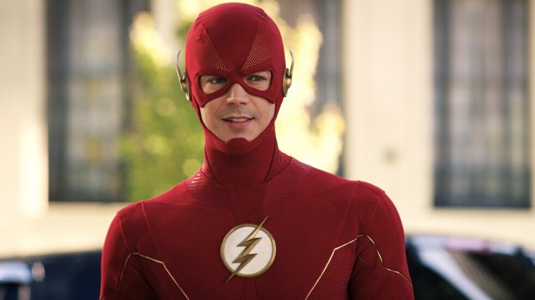 Grant Gustin dressed in The Flash costume in CW's The Flash.
