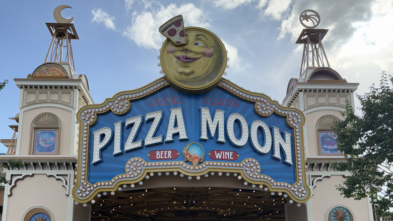 pizza moon restaurant at Epic Universe
