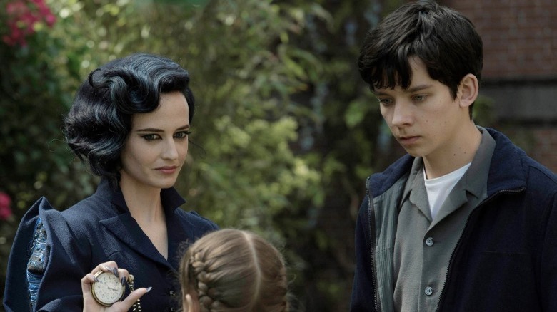 Eva Green Asa Butterfield Miss Peregrine