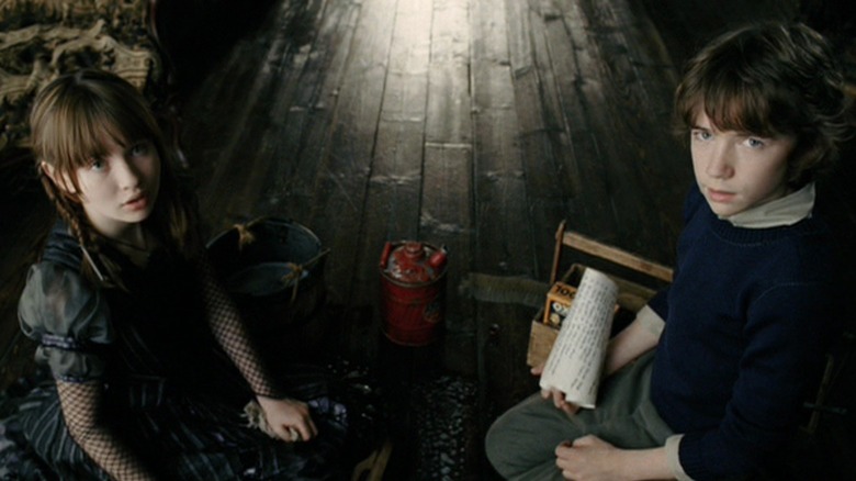 Violet and Klaus in A Series of Unfortunate Events