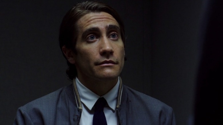 Jake Gyllenhaal Nightcrawler suit interrogation