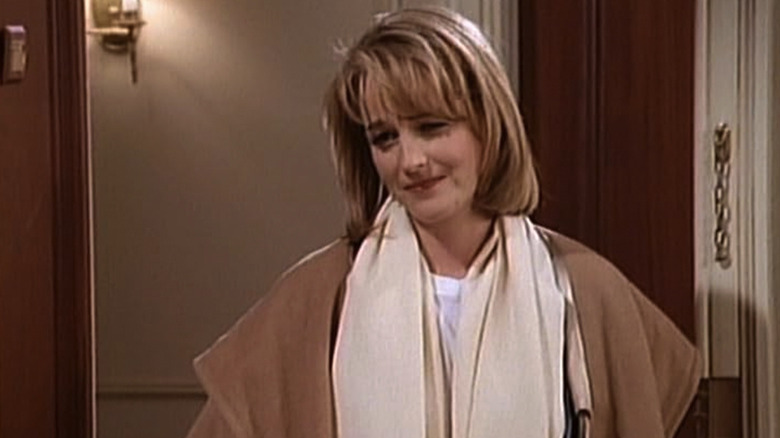 Helen Hunt looks pained as Jame in Mad About You