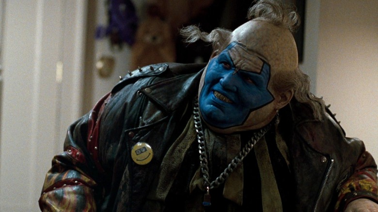 John Leguizamo as Clown looking up in Spawn