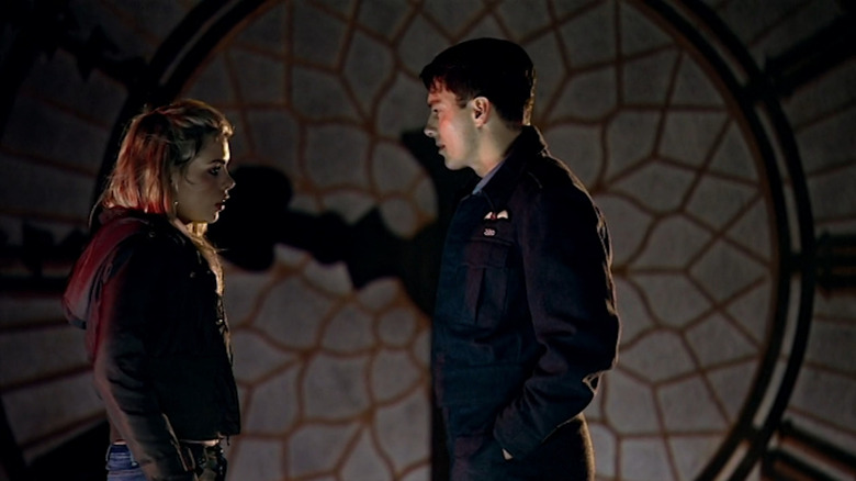 Rose (Billie Piper) and Jack Harkness (John Barrowman) on Big Ben in the Doctor Who episode  The Empty Child
