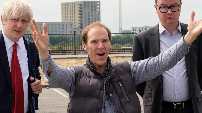 Benedict Cumberbatch as Dominic Cummings, presenting a bus to Richard Goulding's Boris Johnson and in Brexit: The Uncivil War