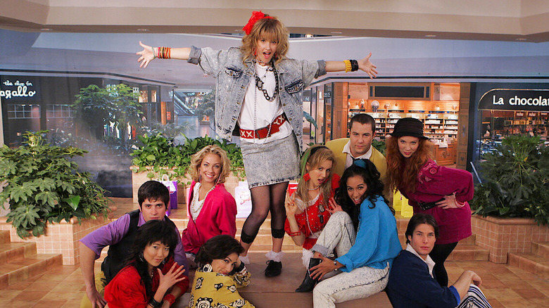 Robin Sparkles (Cobie Smulders) and her backup dancers performing in the "Let's Go To The Mall" music video in How I Met Your Mother