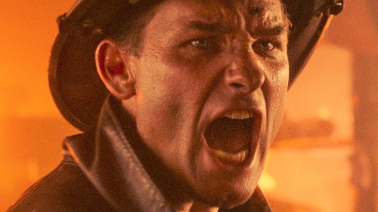 Kurt Russell as Lieutenant Stephen "Bull" McCaffrey screams in Backdraft