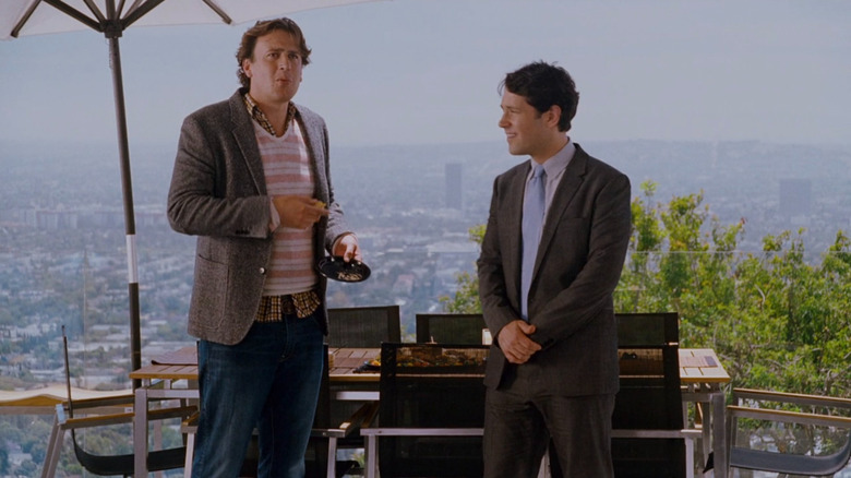 Sydney (Jason Segel) and Peter (Paul Rudd) talking in I Love You, Man